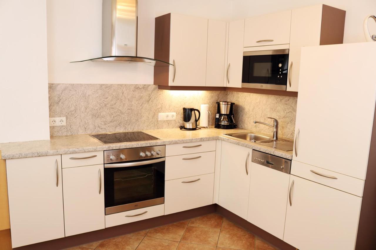 Apartments Nadine Нойштифт-им-Штубайталь Экстерьер фото