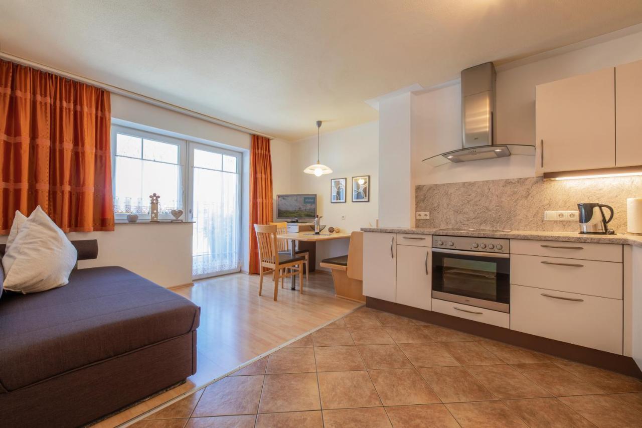 Apartments Nadine Нойштифт-им-Штубайталь Экстерьер фото